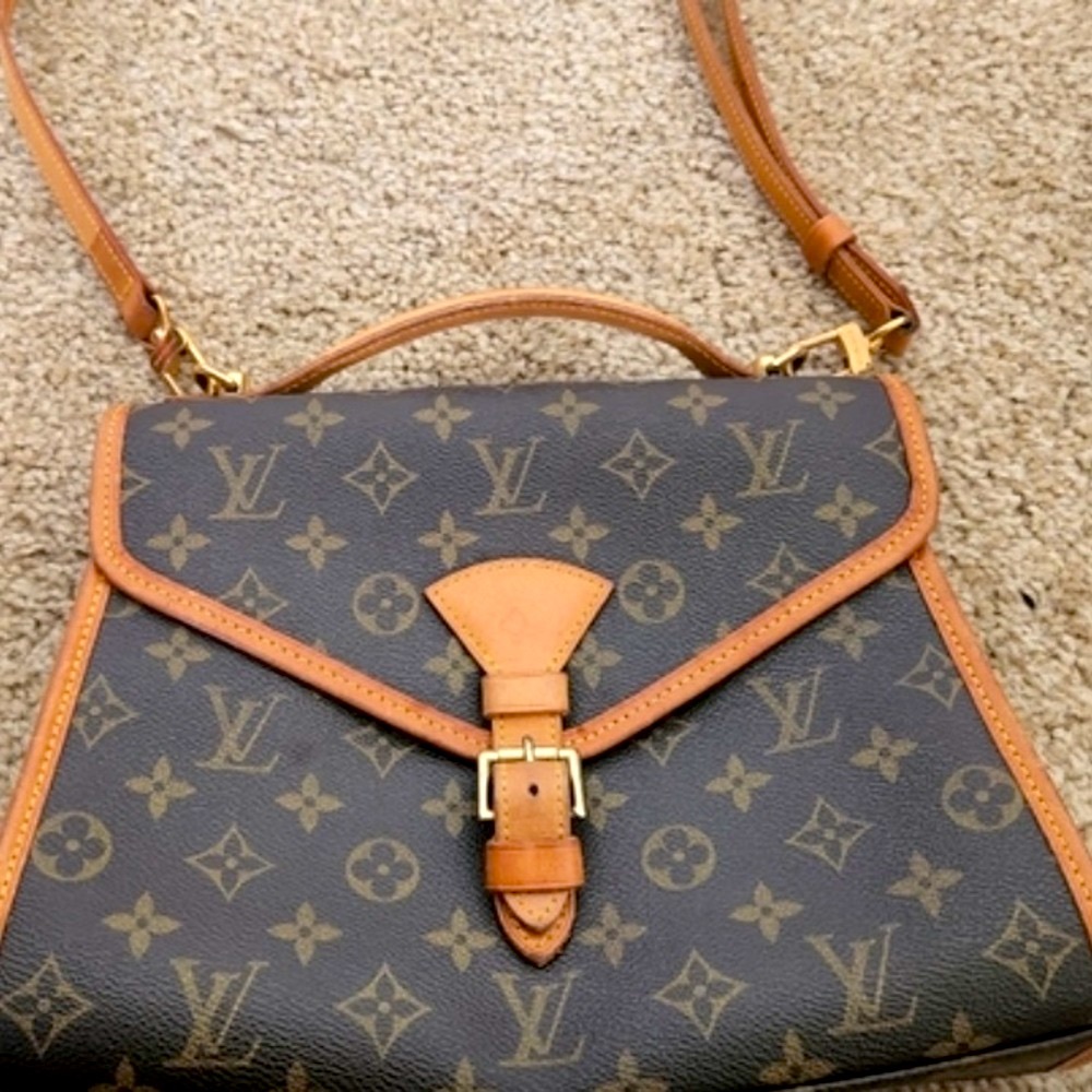Limited edition vintage Louis Vuitton Authentic Bel Air Monogram Hand Bag 💼